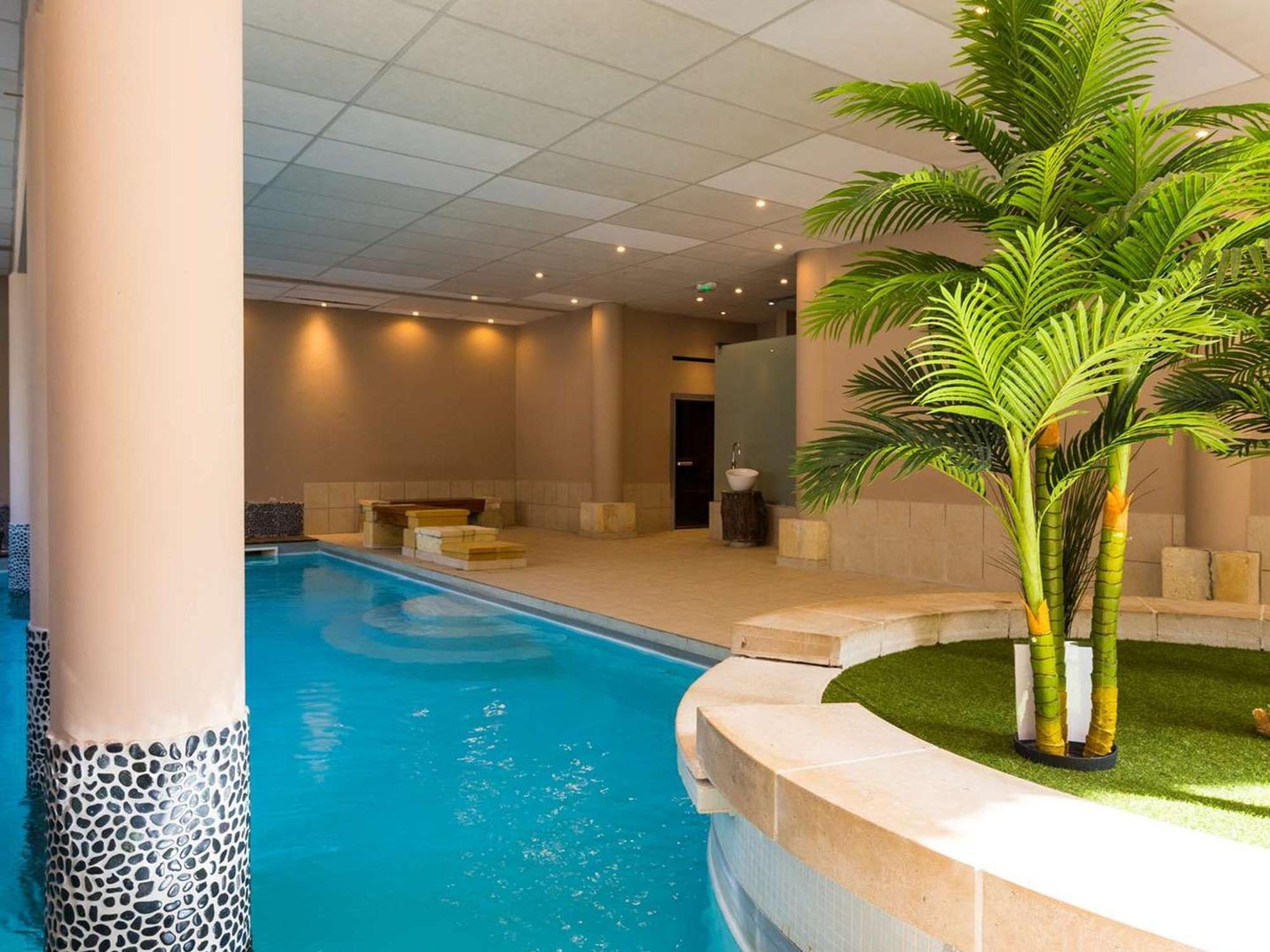 Appartement Duplex Centre Saint-Lary Avec Piscine, Sauna Et Parking - Fr-1-296-395 Exteriér fotografie