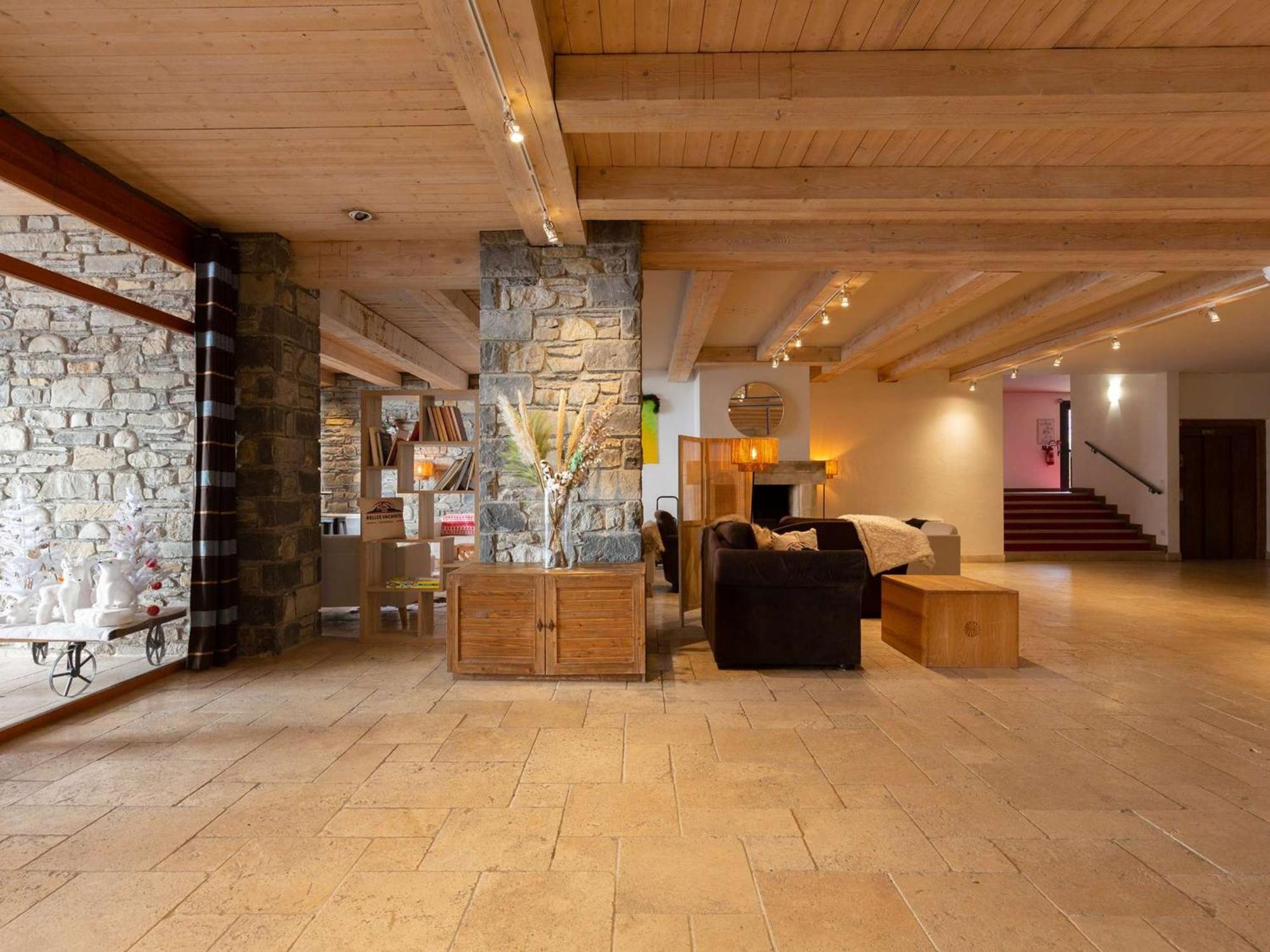 Appartement Duplex Centre Saint-Lary Avec Piscine, Sauna Et Parking - Fr-1-296-395 Exteriér fotografie